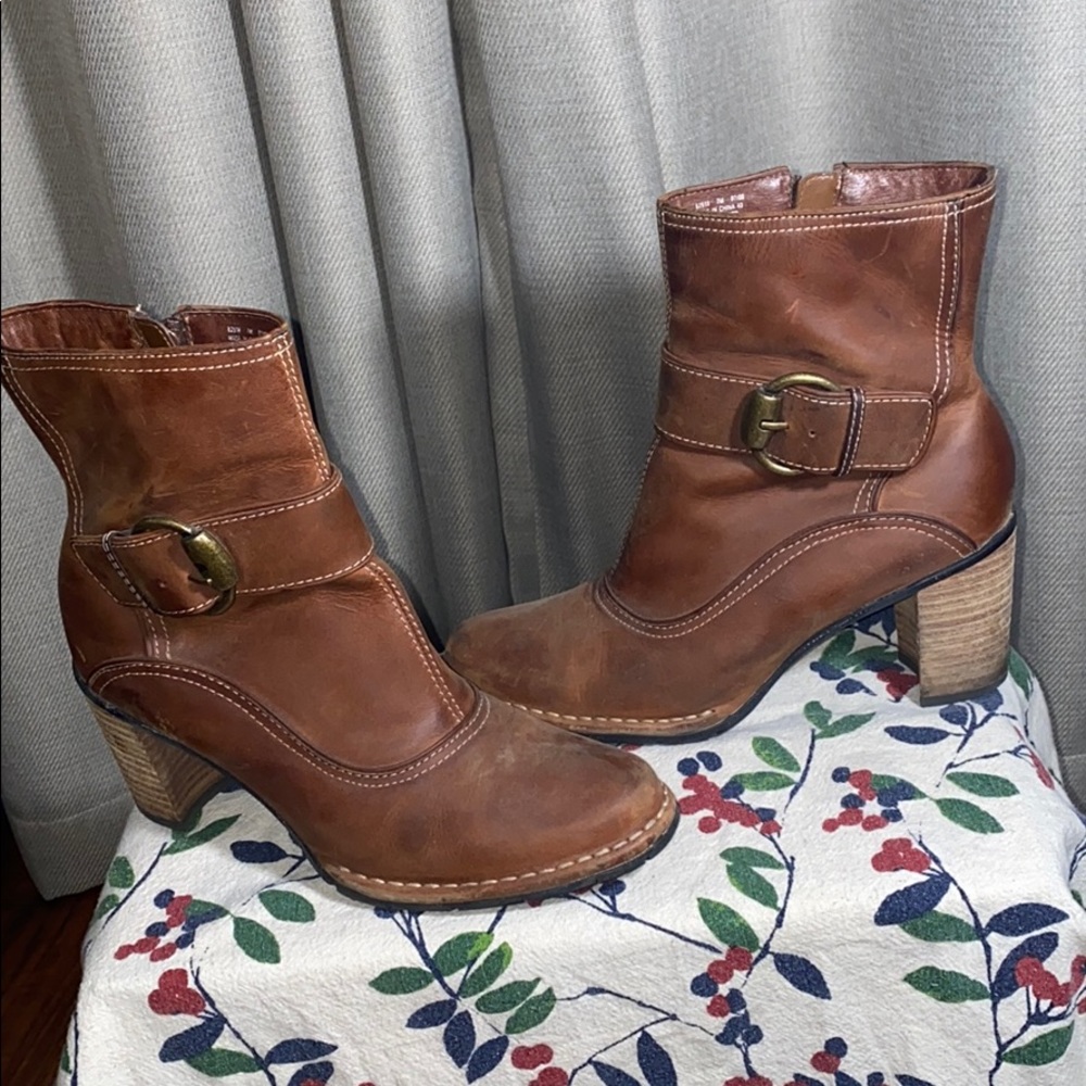 Clarks Indigo leather western cowboy boots READ AD